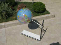 Montaggio globo parallelo Uberlandia Brasile.JPG (139240 byte)